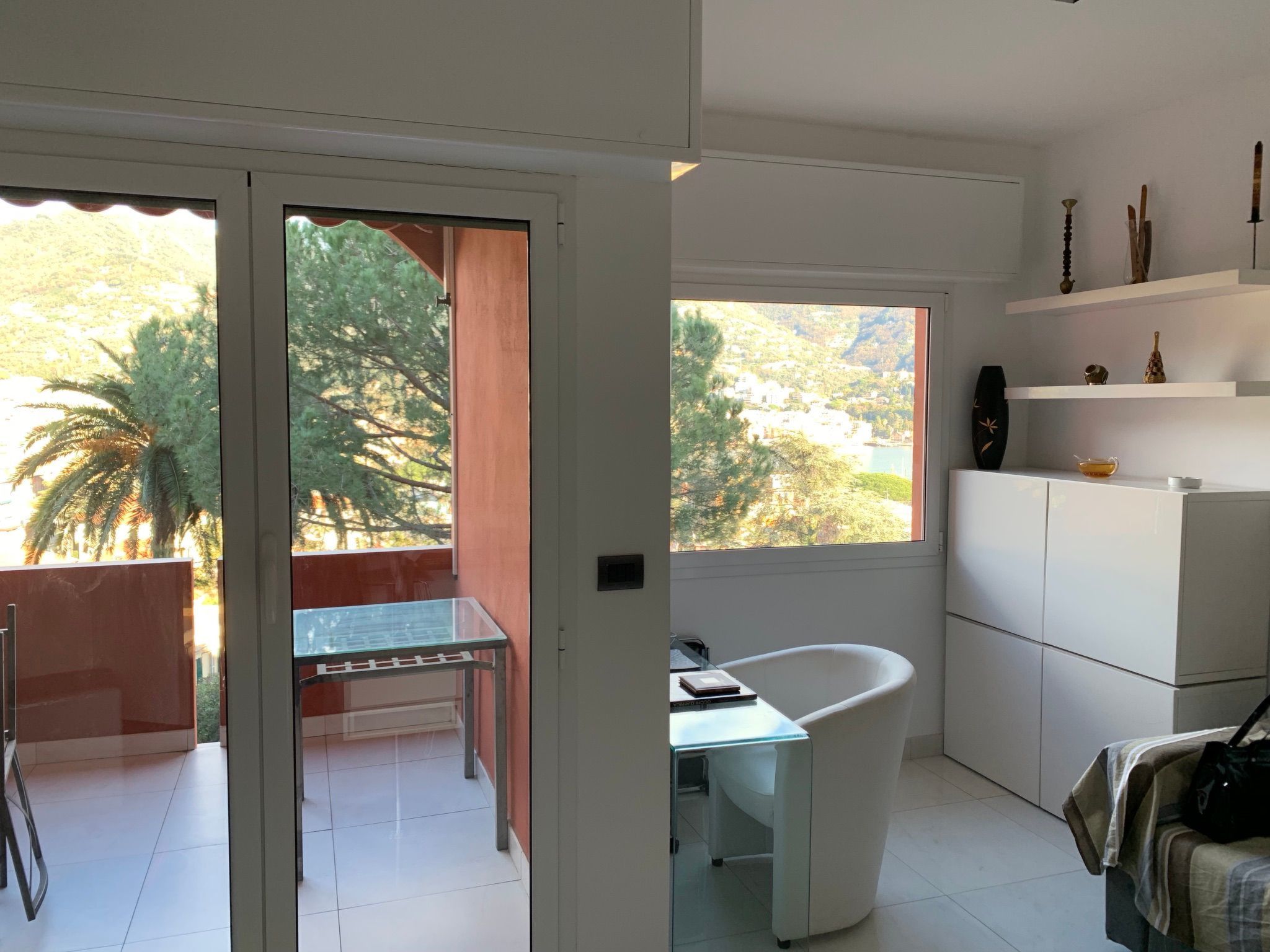 Loggia am Meer-Image-tags.info