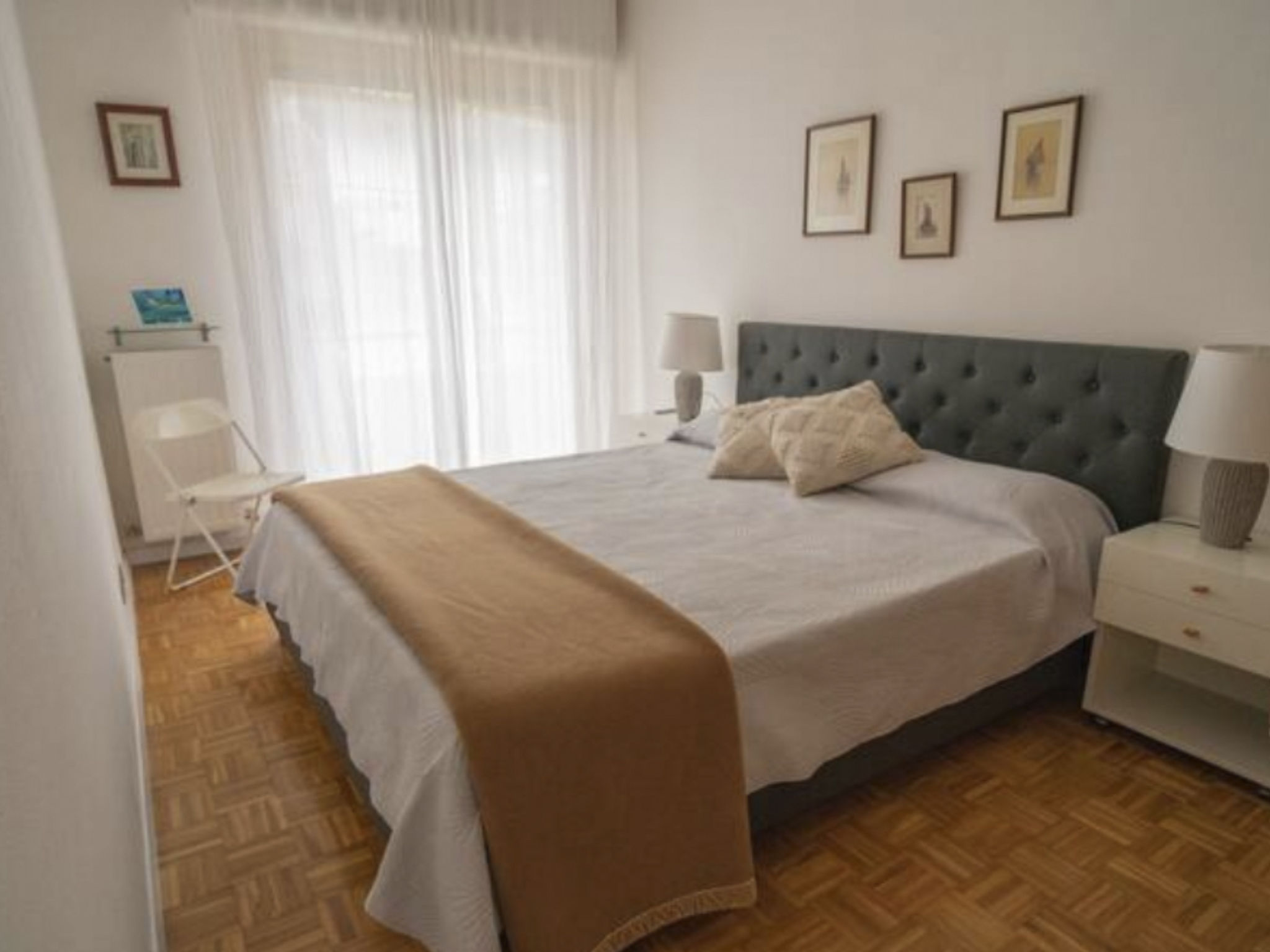 Adagio Suite Wohnung mit Privatparkplatz-Image-tags.info