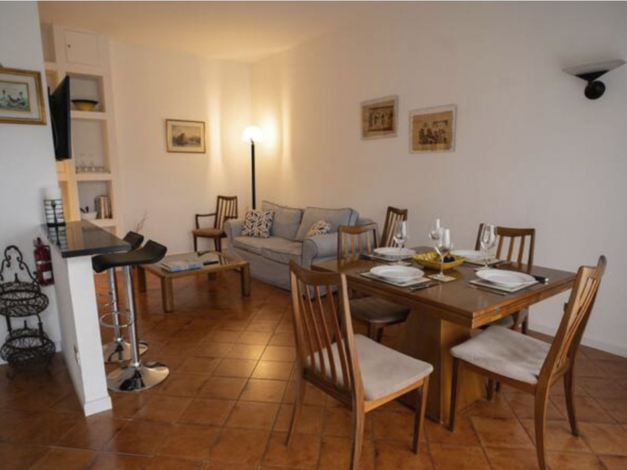 Adagio Suite Wohnung mit Privatparkplatz-Image-tags.info