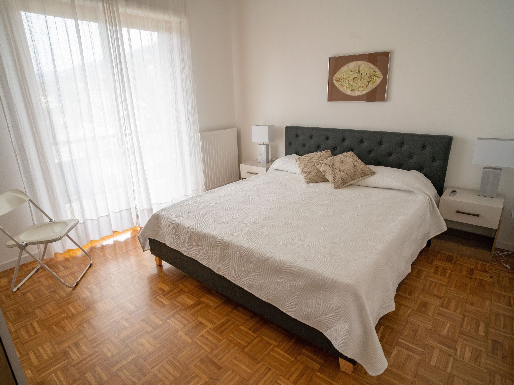 Adagio Suite Wohnung mit Privatparkplatz-Image-tags.info