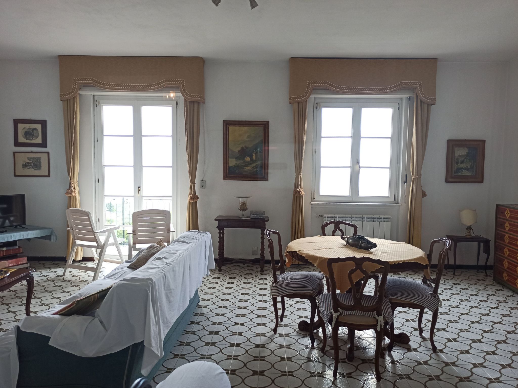 Traumhügel-Image-tags.info