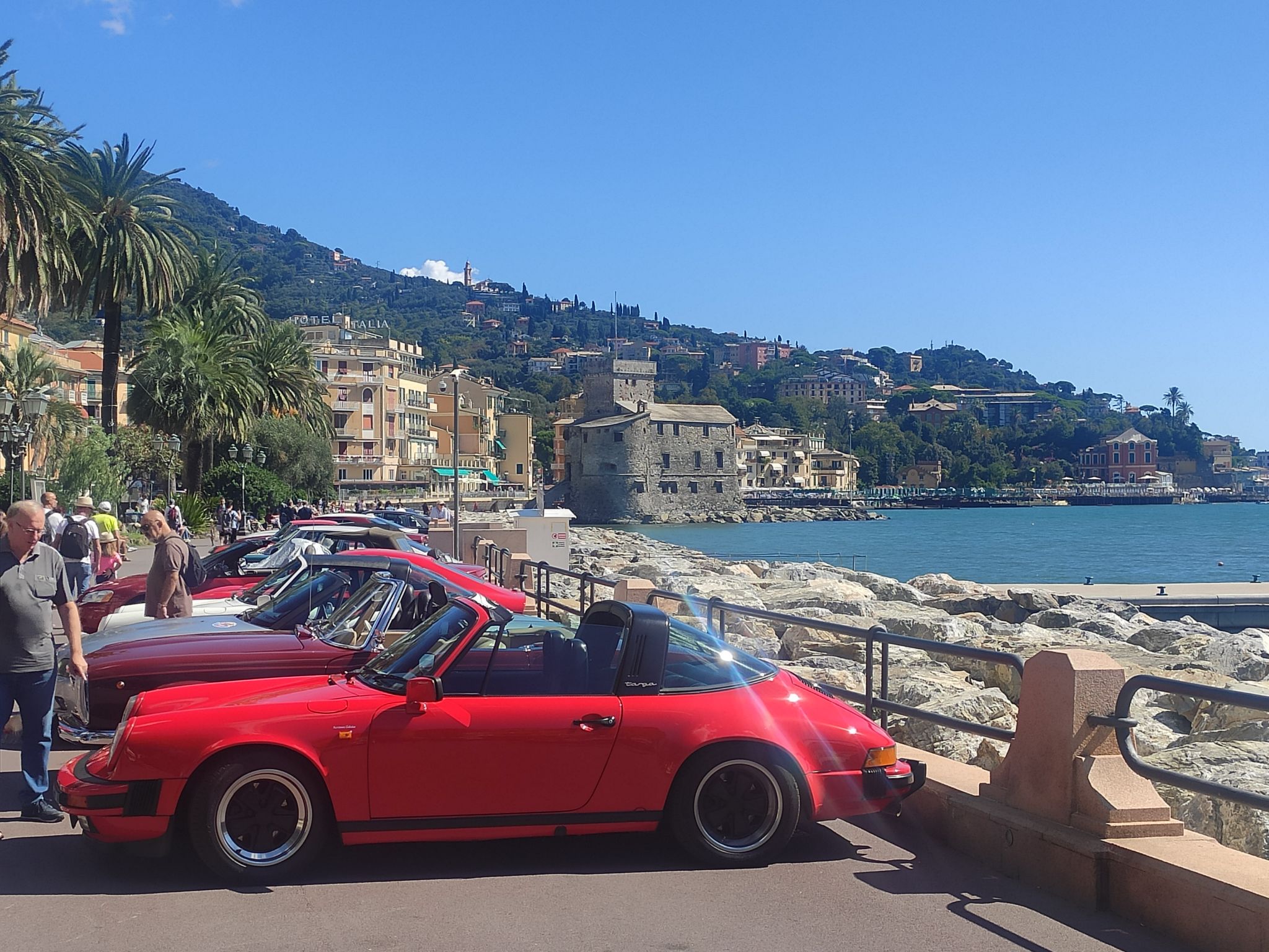 Wohnung in Rapallo mit kostenloser Privatgarage-Omgeving