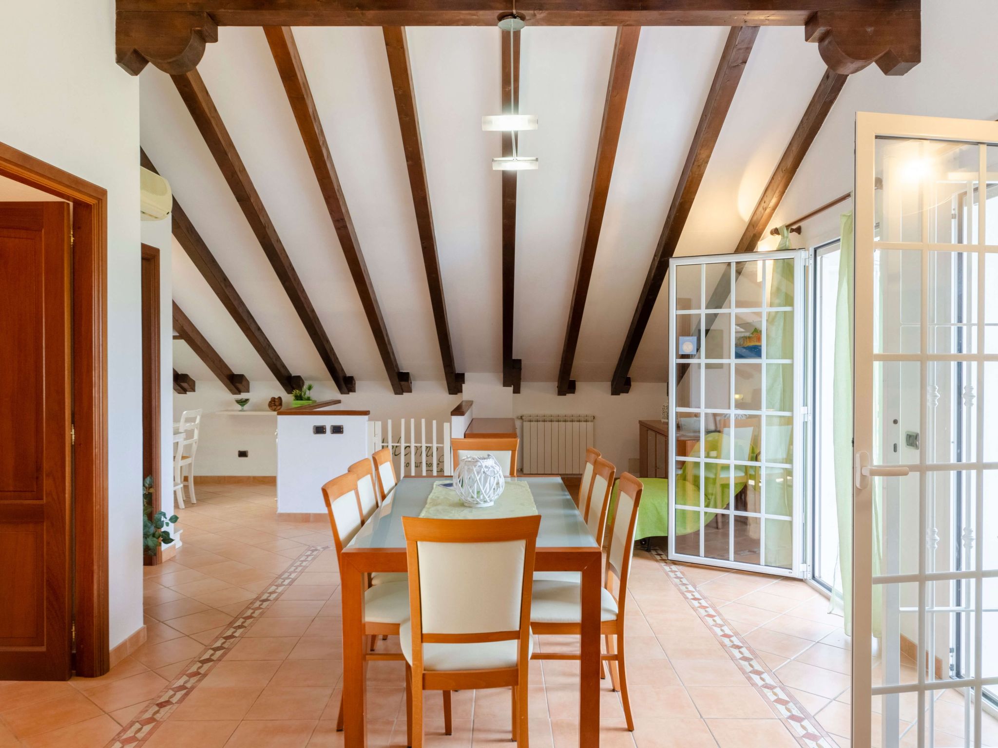 Ca du Pescou Charmantes Dachgeschoss in San Massimo-Image-tags.info