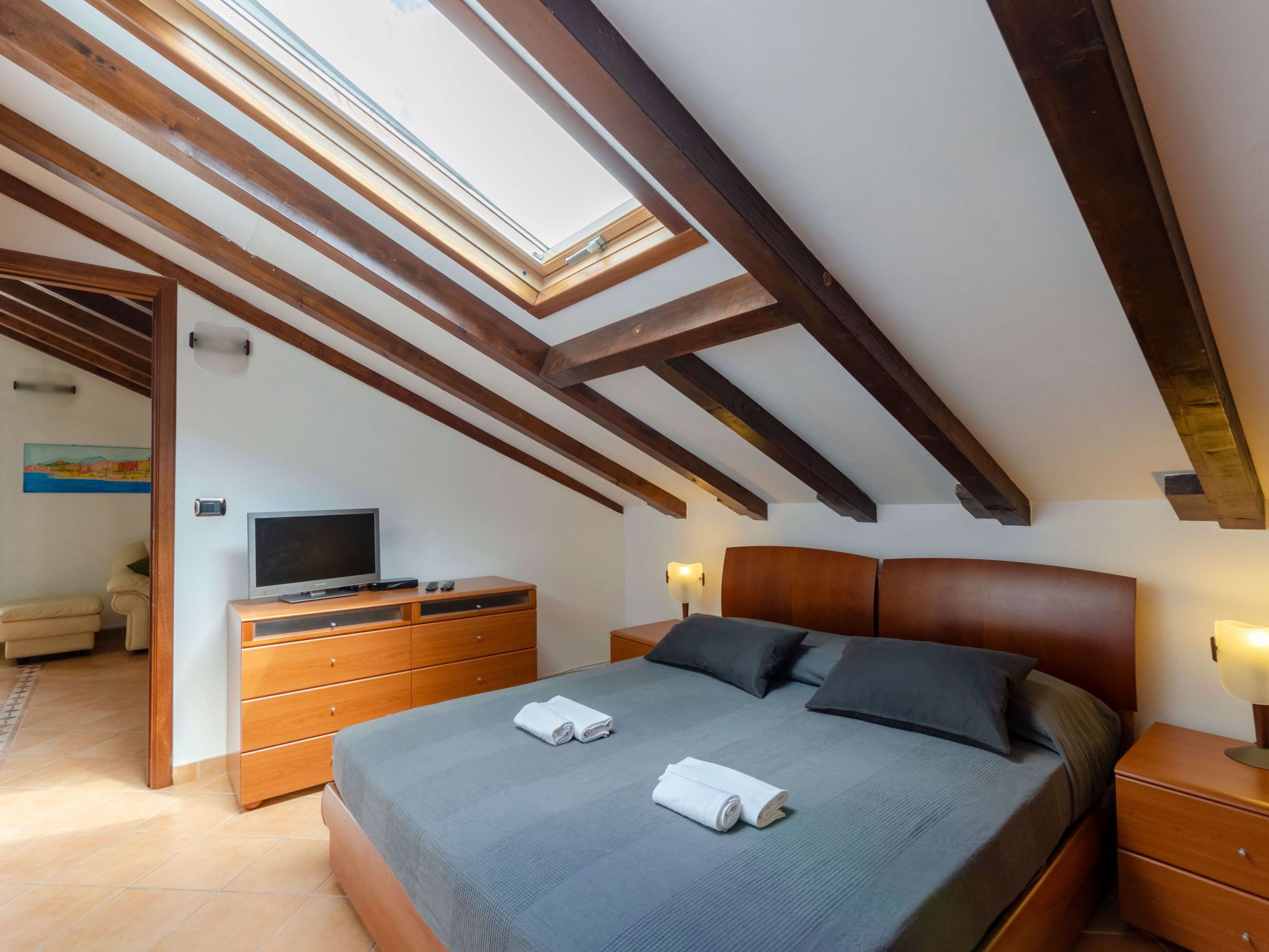 Ca du Pescou Charmantes Dachgeschoss in San Massimo-Image-tags.info