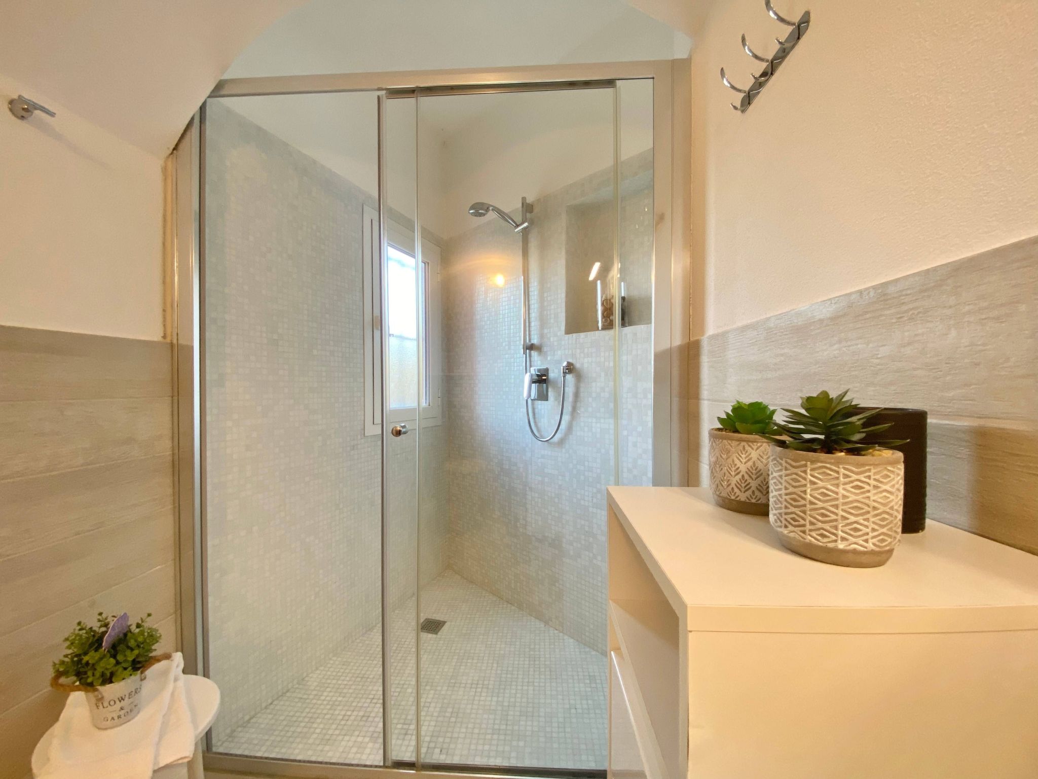 Casa Rosa Tre, 45 Quadratmeter Wohnung und Parkplatz-Image-tags.info