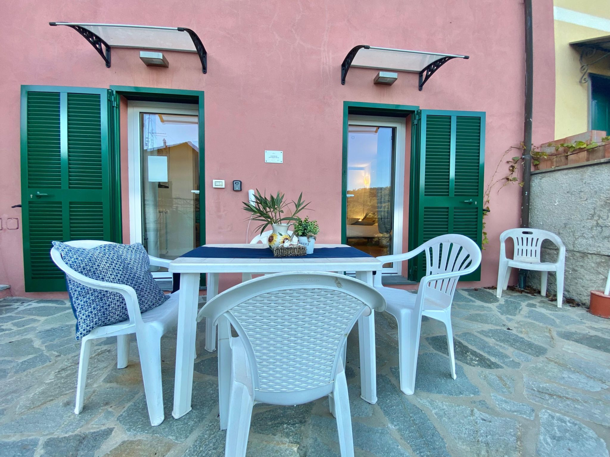 Casa Rosa Tre, 45 Quadratmeter Wohnung und Parkplatz-Image-tags.info