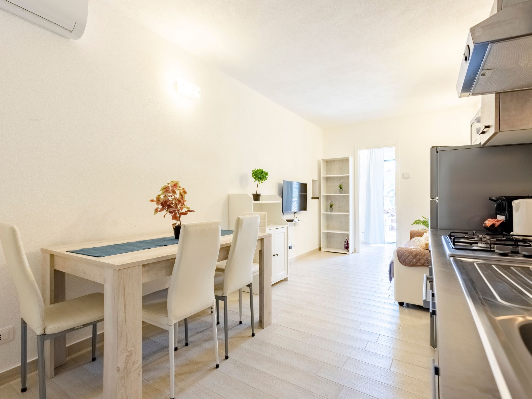 Casa Rosa Tre, 45 Quadratmeter Wohnung und Parkplatz-Image-tags.info