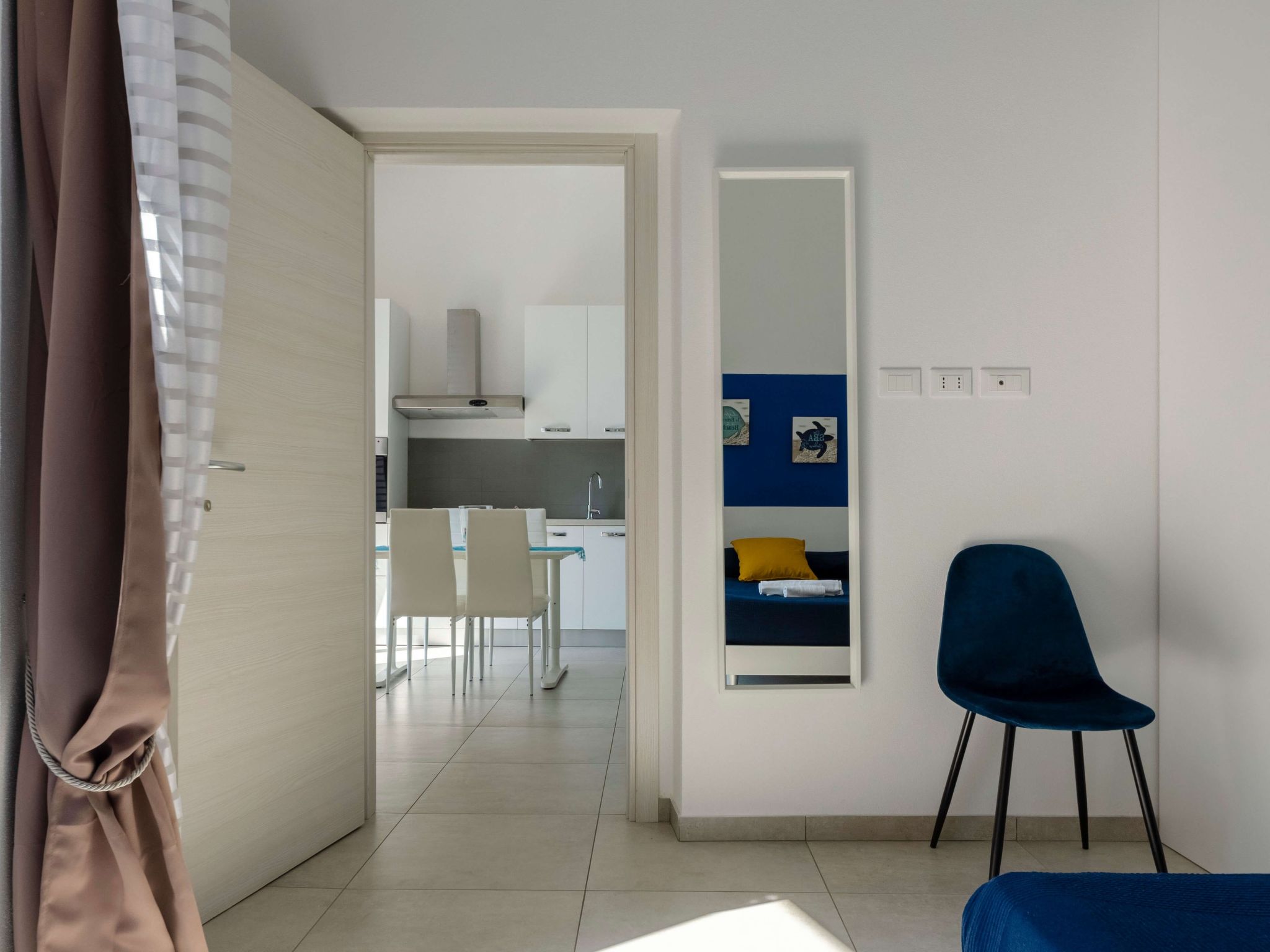 Wohnung mit Meerblick und privater Garage-Image-tags.info