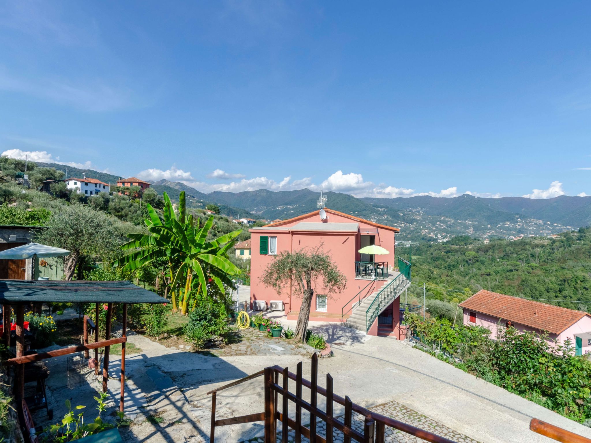 Gemütliche Wohnung mit Privatparkplatz-Image-tags.info