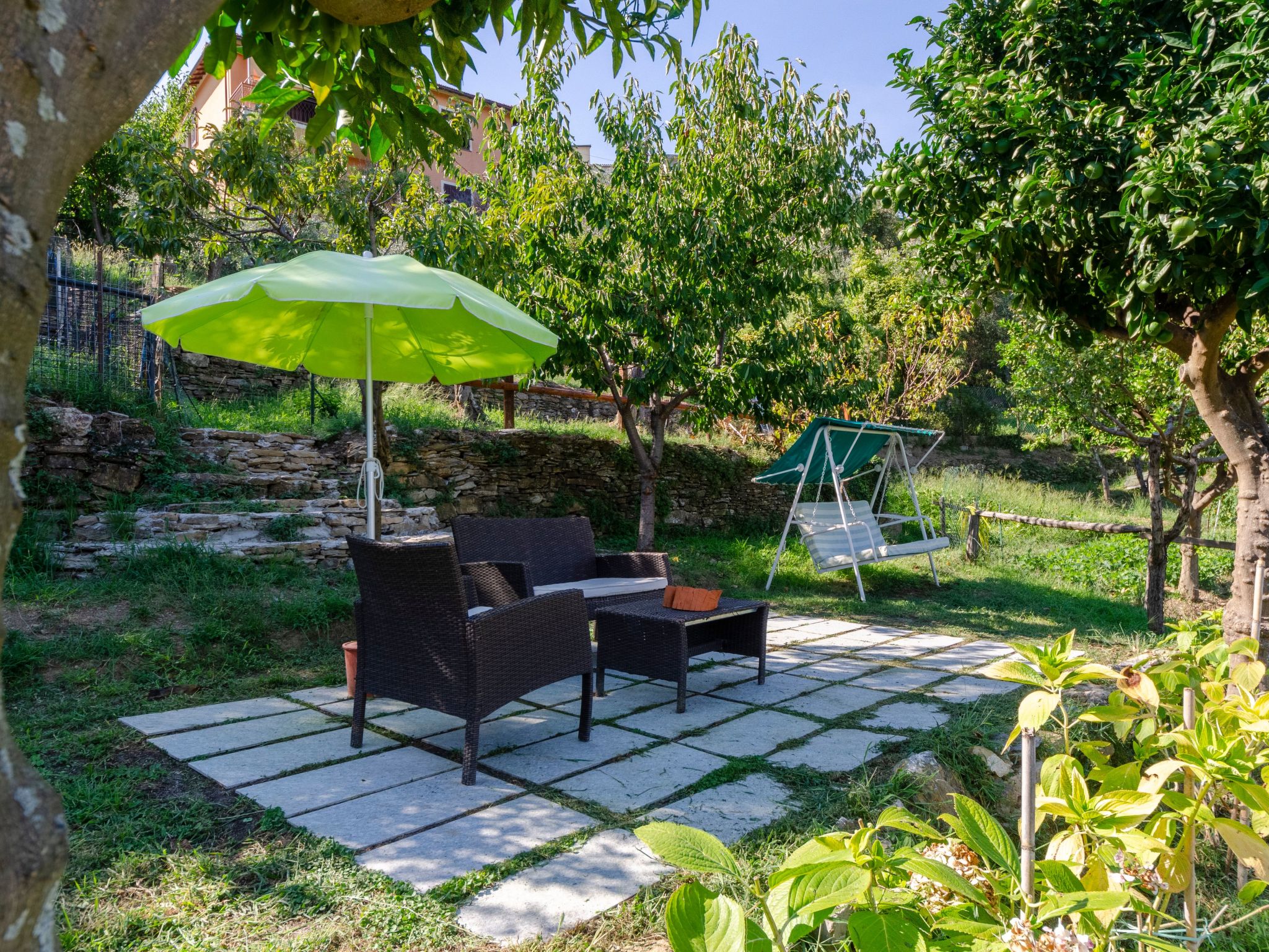 Gemütliche Wohnung mit Privatparkplatz-Image-tags.info