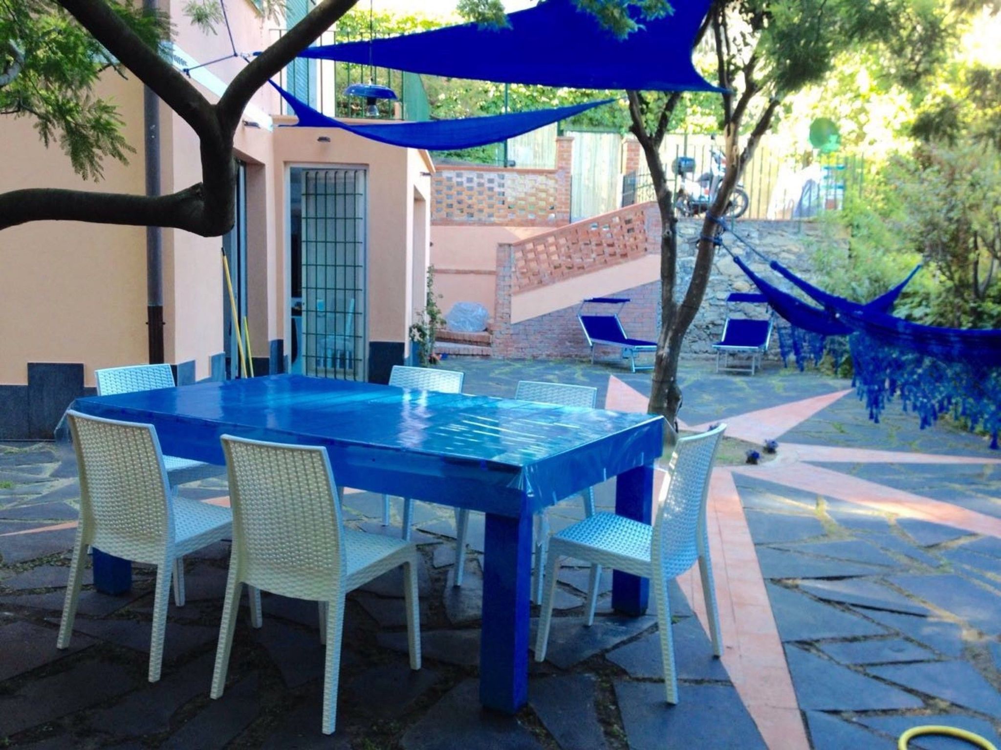 Photo of Sehr moderne Wohnung mit schönem Garten