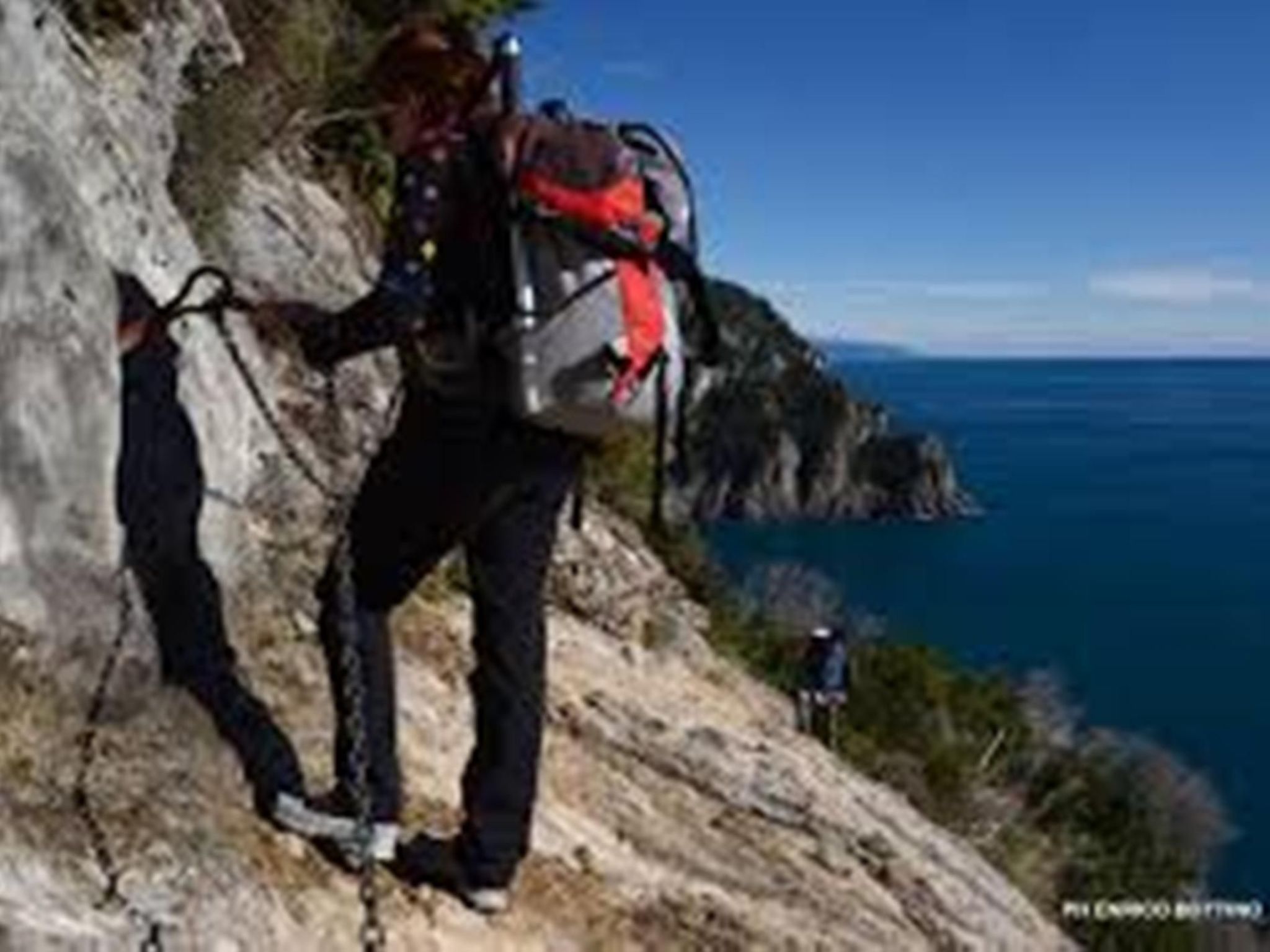 Photo of Sehr moderne Wohnung mit schönem Garten