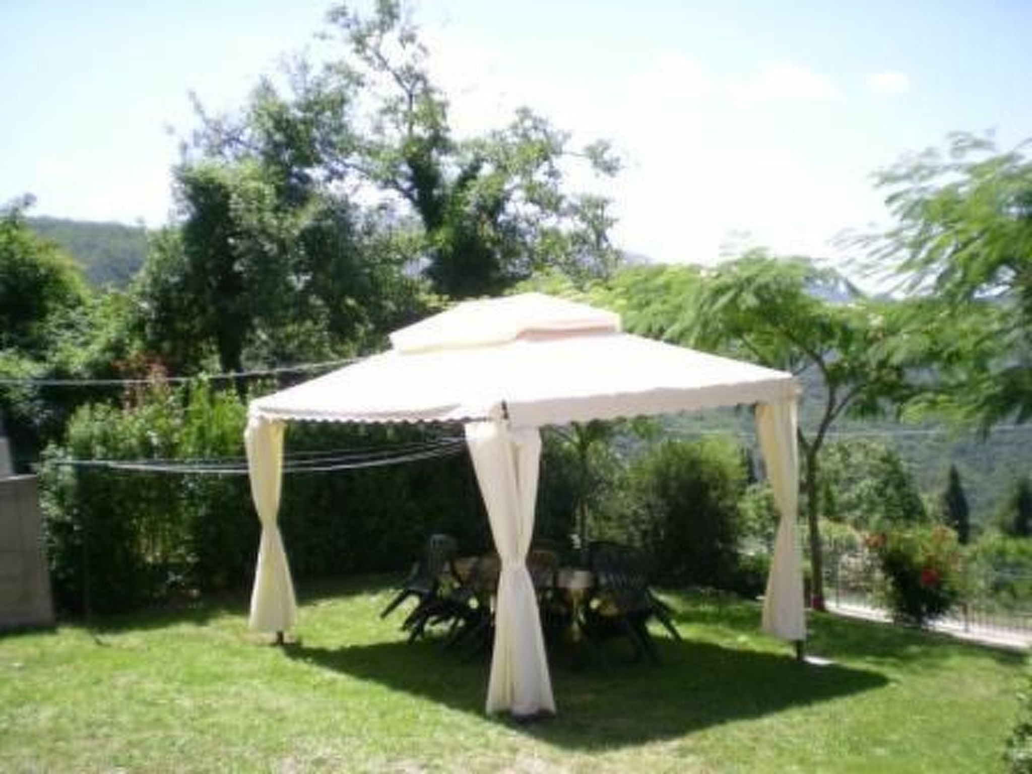 Miravalle Ferienhäuser - Wohnung Margherita-Drinnen