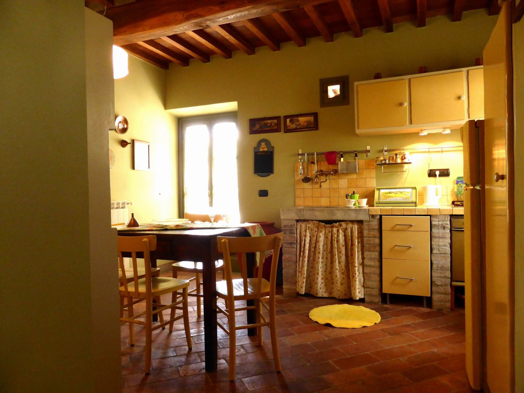 Haus mit Garten, Terrasse, in den Hügeln von Lucca-Drinnen