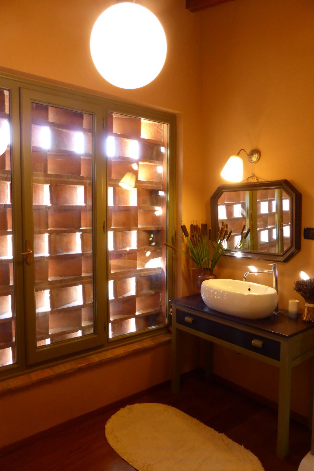 Haus mit Garten, Terrasse, in den Hügeln von Lucca-Drinnen