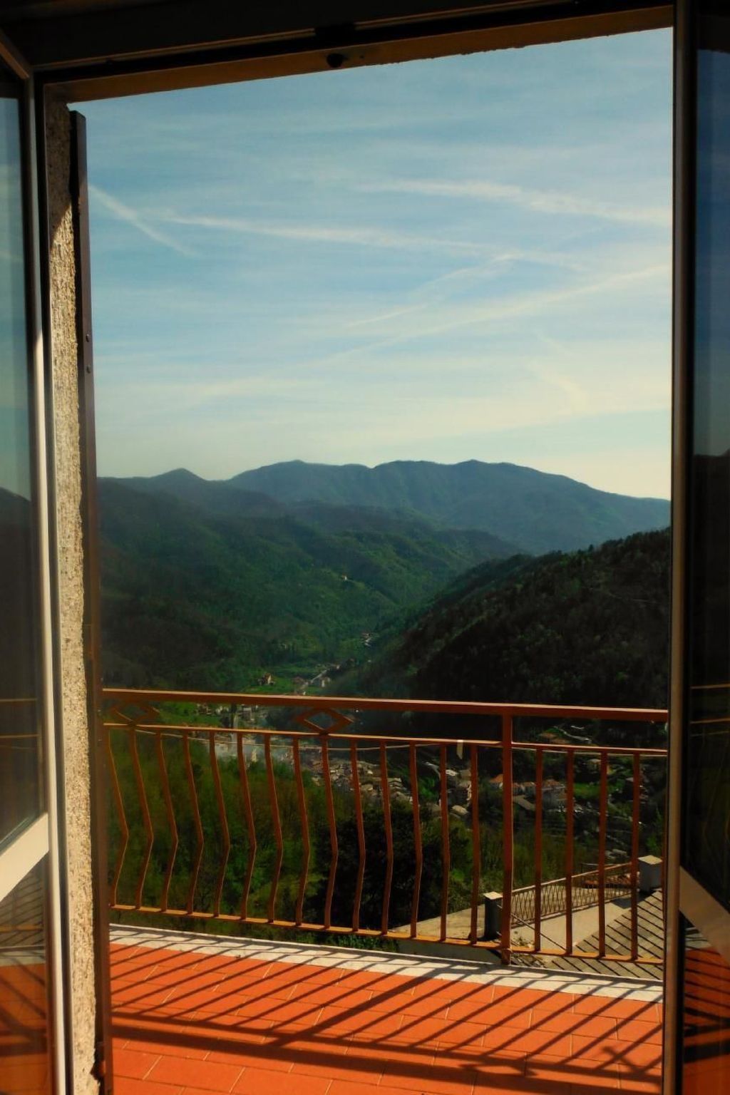 Panoramahaus zwischen den Cinque Terre und Portofino-Binnen