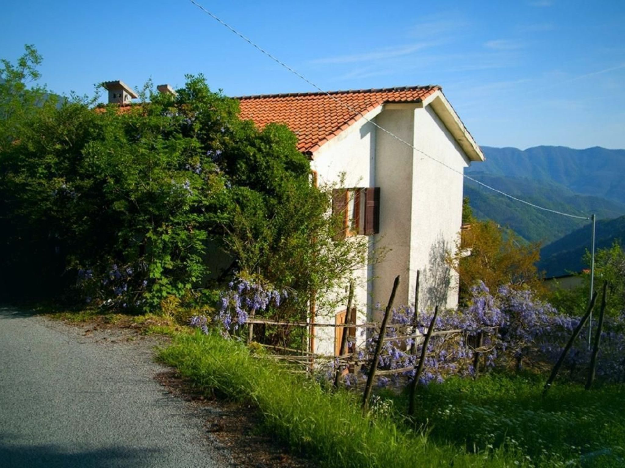 Panoramahaus zwischen den Cinque Terre und Portofino-Binnen