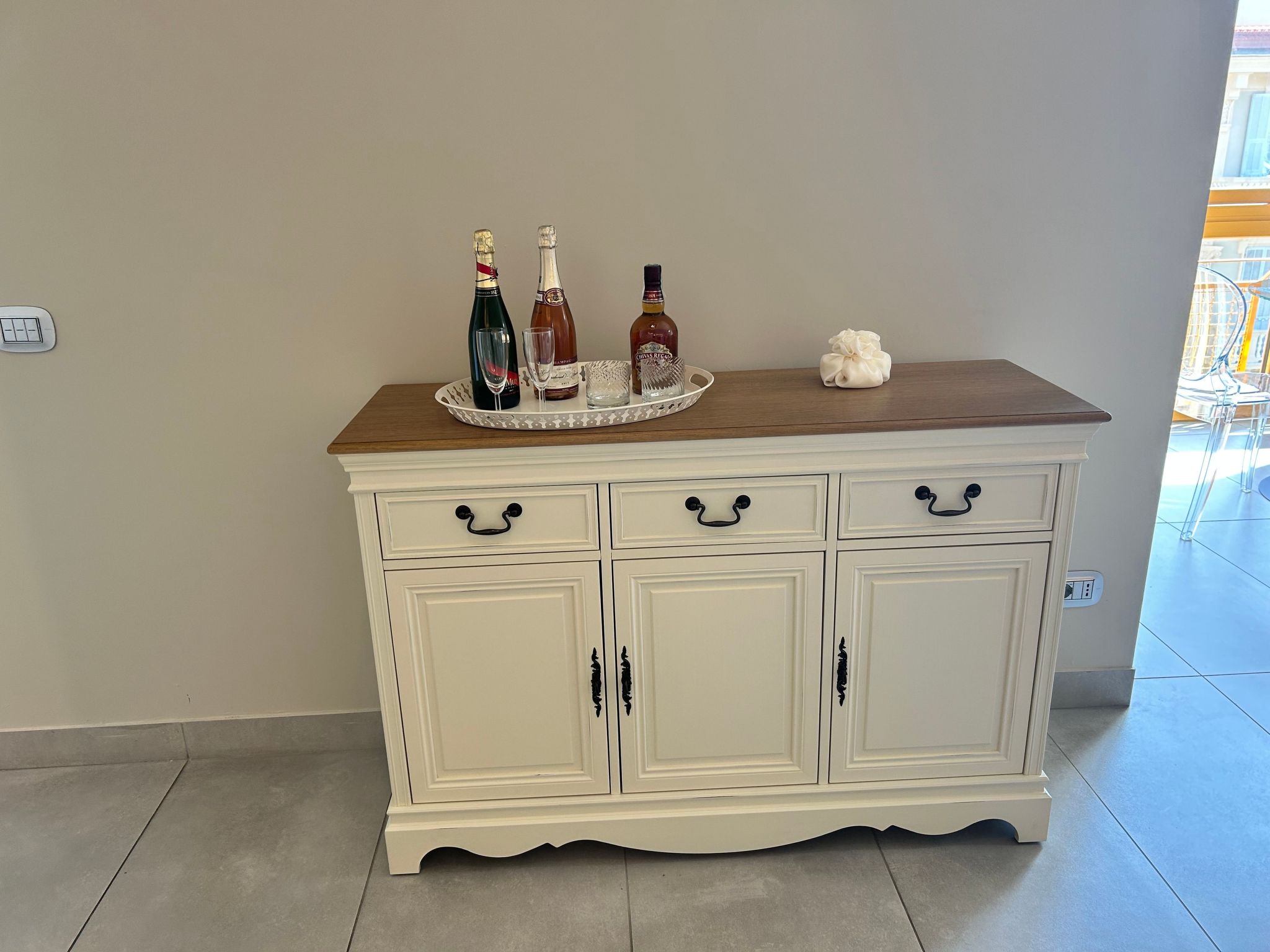 House Tigullio by Holiday World-Binnen