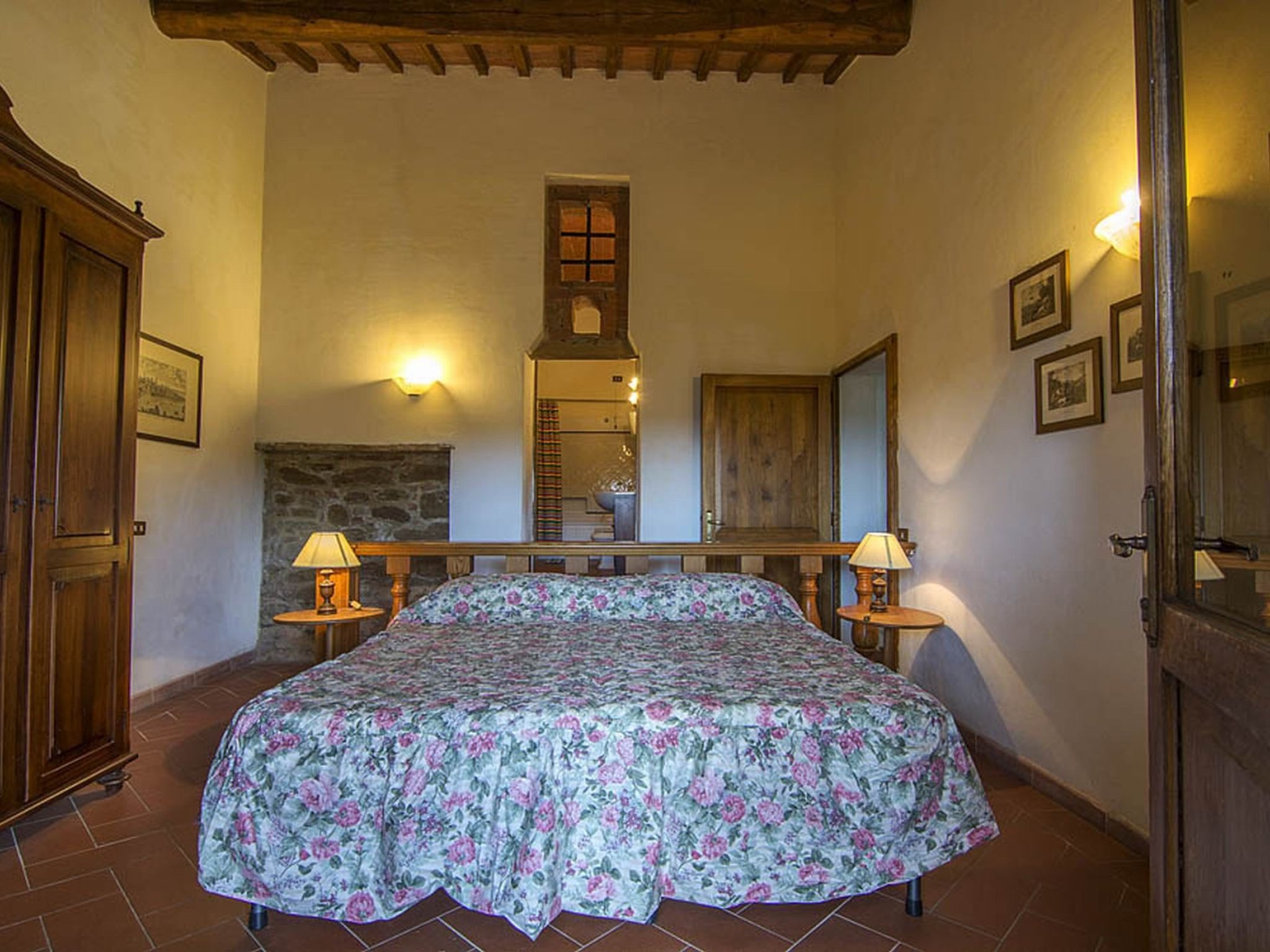 "Dalia castellett-Binnen