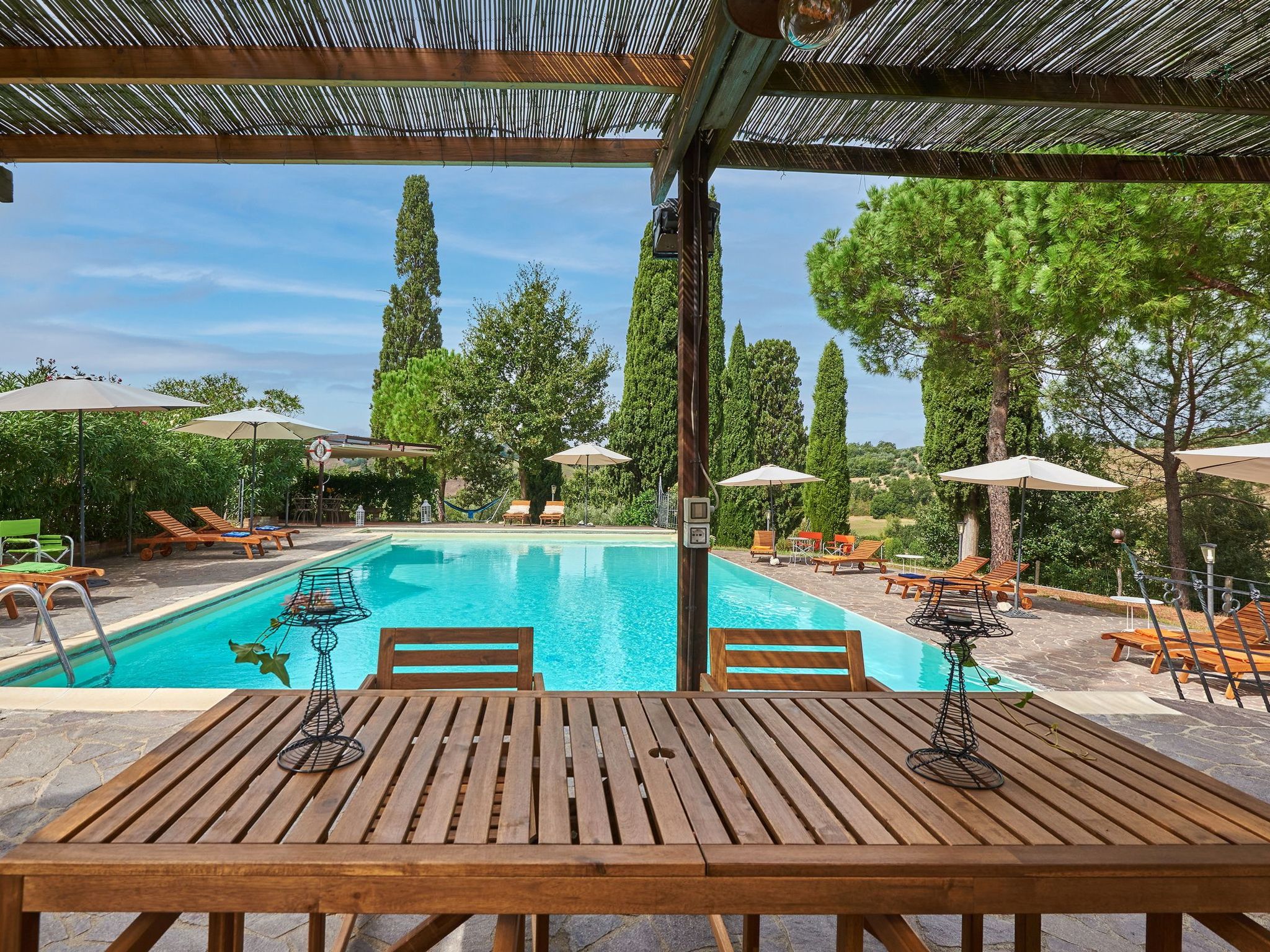 "Dalia castellett-Binnen