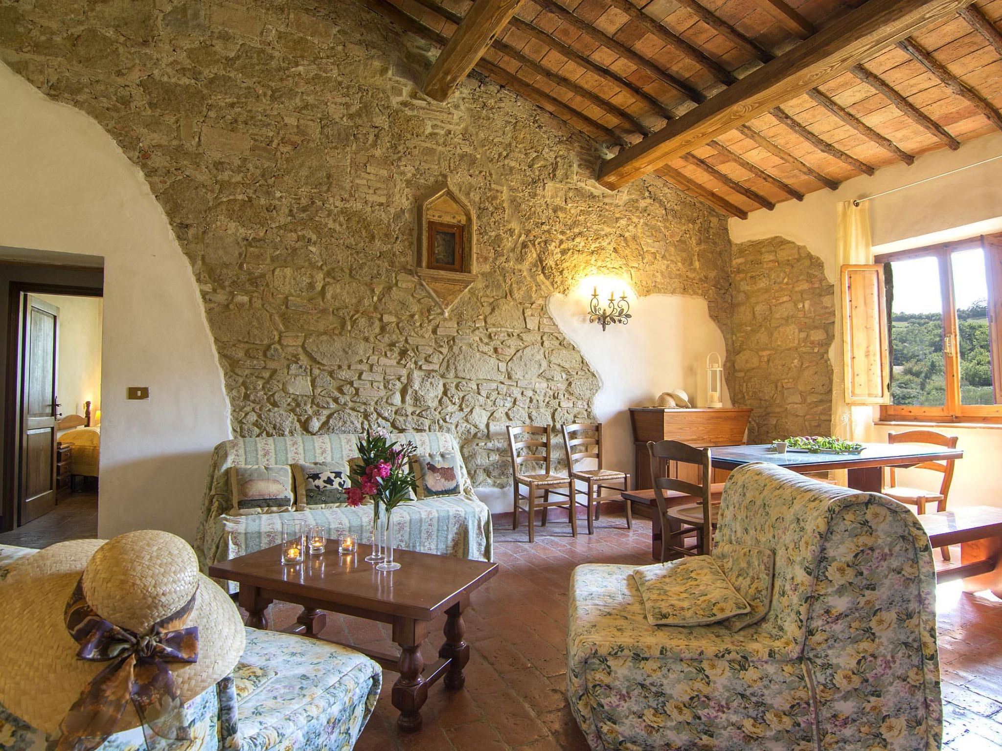 "Giglio castelltt"-Binnen