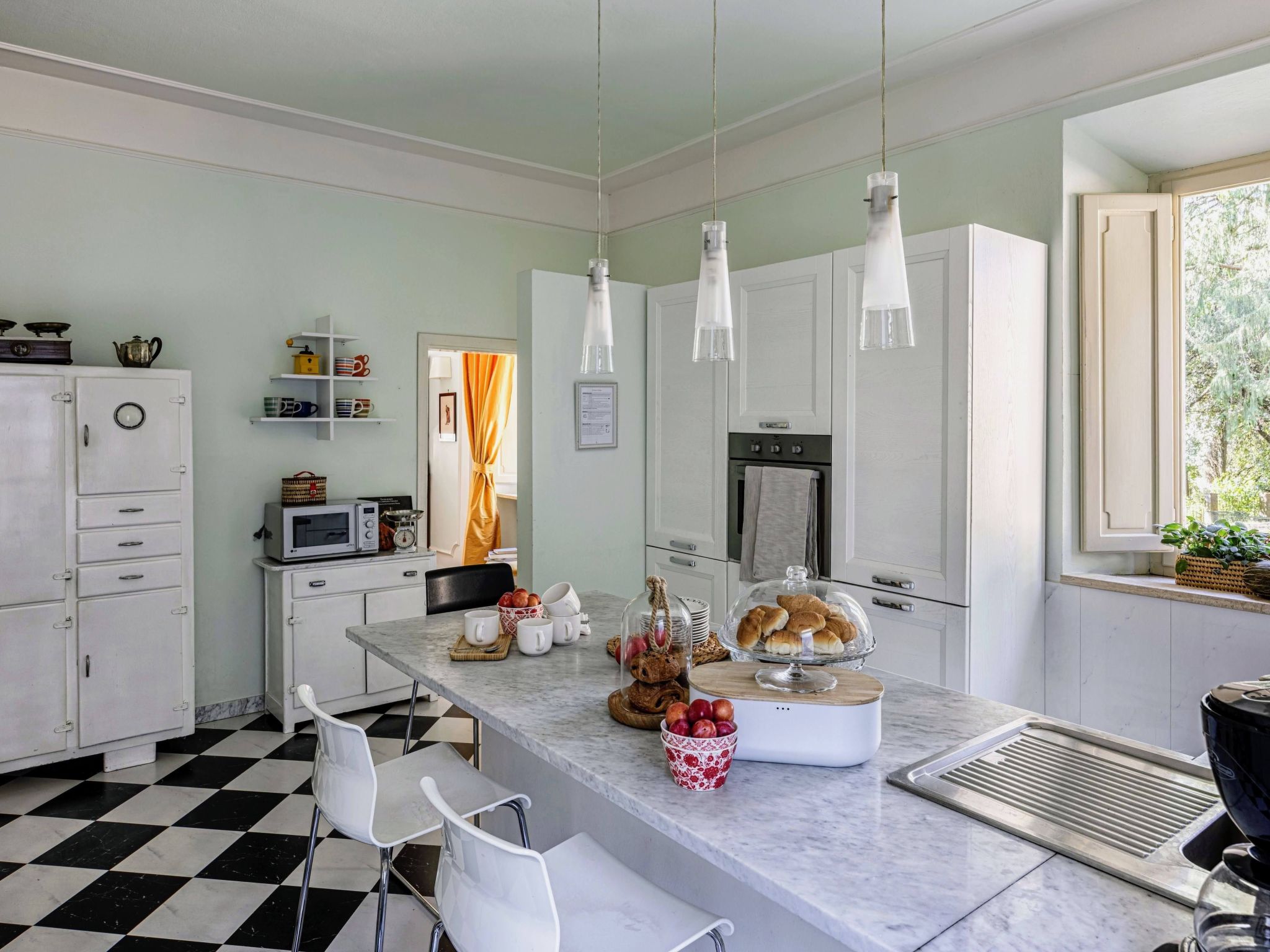 Villa Vianci, ein Zuhause weg von Zuhause-Binnen