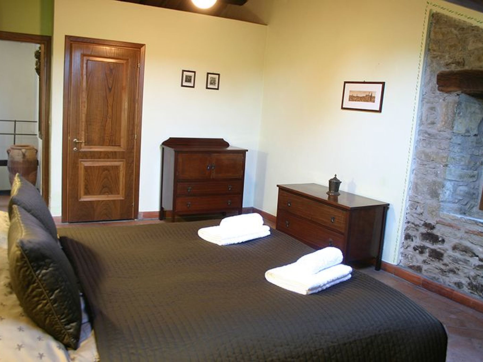 Anwesen mit eigenem Pool-Image-tags.info