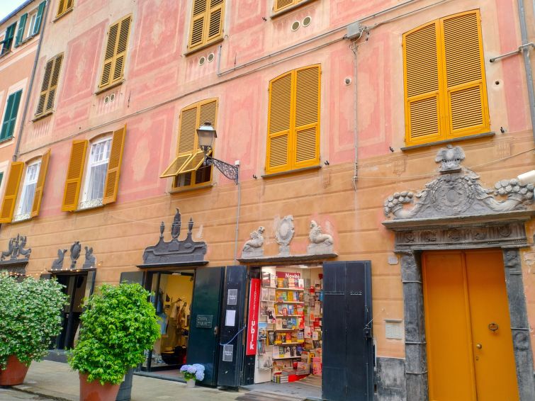 Silent Bay Historical Apartment in Sestri Levante