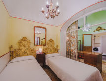 Apartment Silent Bay Historical