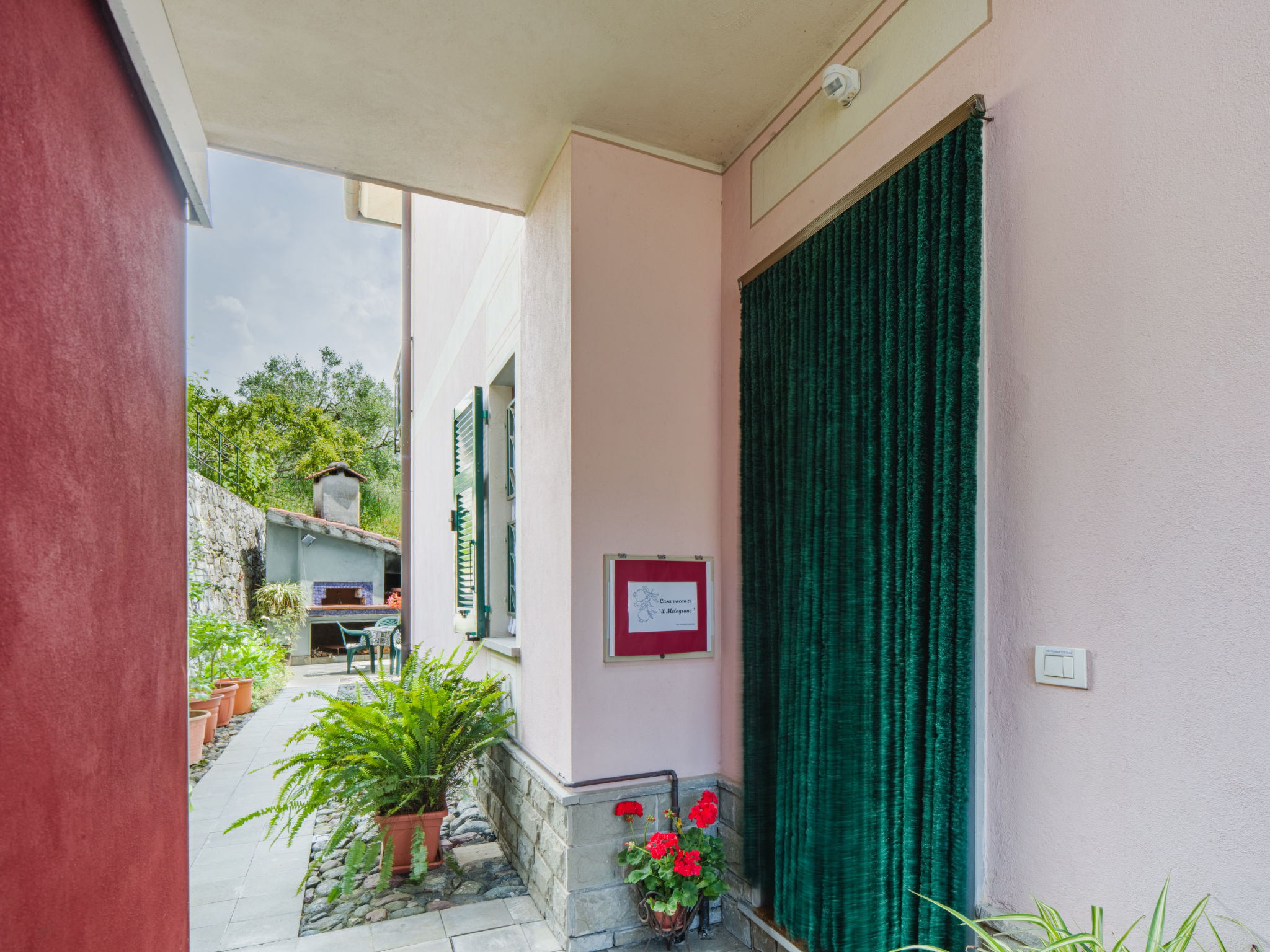 Casa Melograno-Buiten