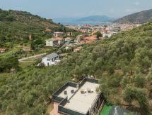 Vrijstaande woning met jacuzzi en tuin op 1 km van strand in Sestri Levante - thumbnail 5