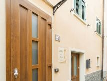 Authentiek vakantiehuis in Cardini, 9 km van de Ligurische kust - thumbnail 1