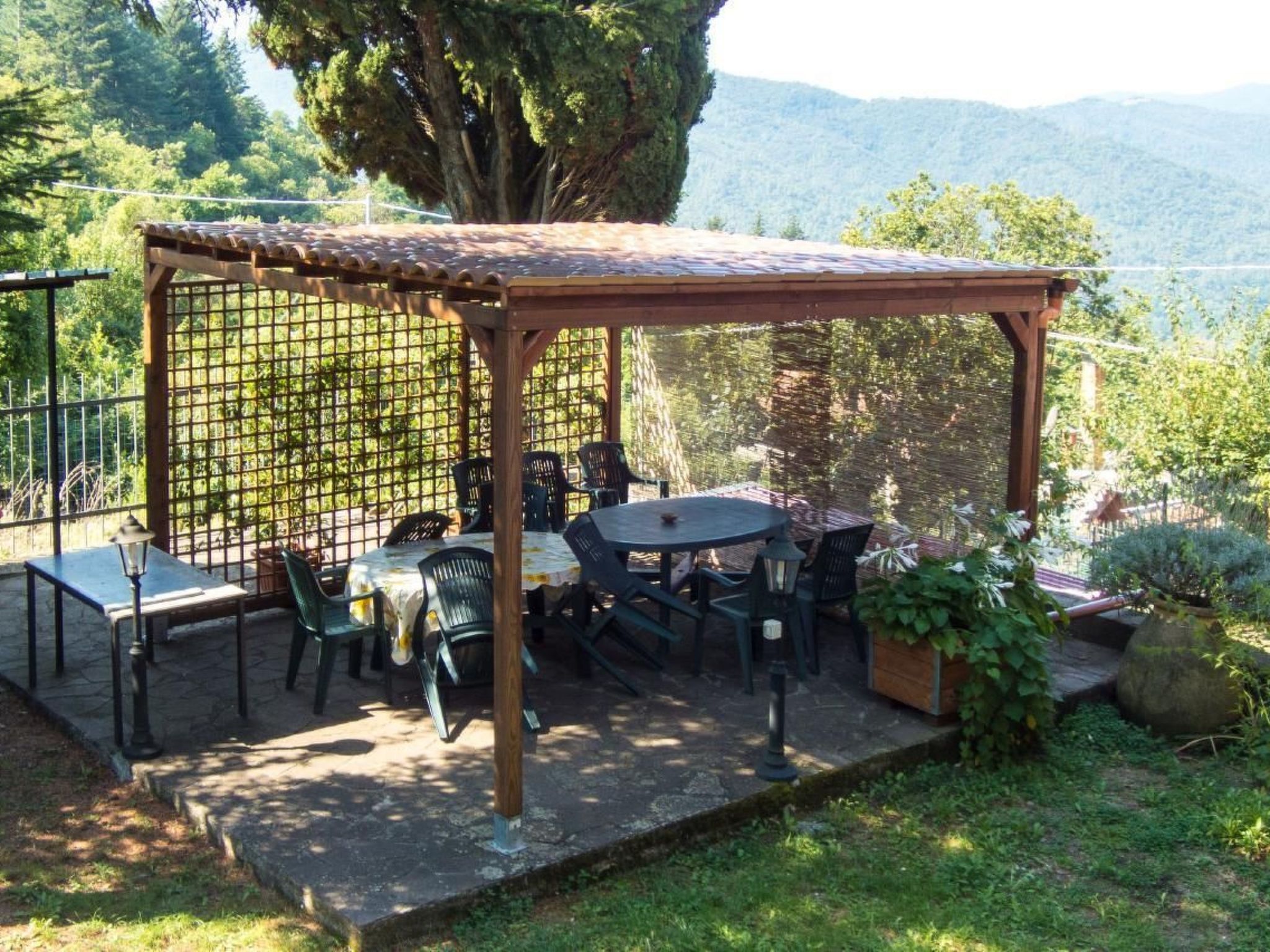 Unabhaengige Wohnung in Velva mit Garten und Grill-Buiten