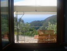 Appartement met panoramisch zeezicht en grote tuin nabij Moneglia - thumbnail 2