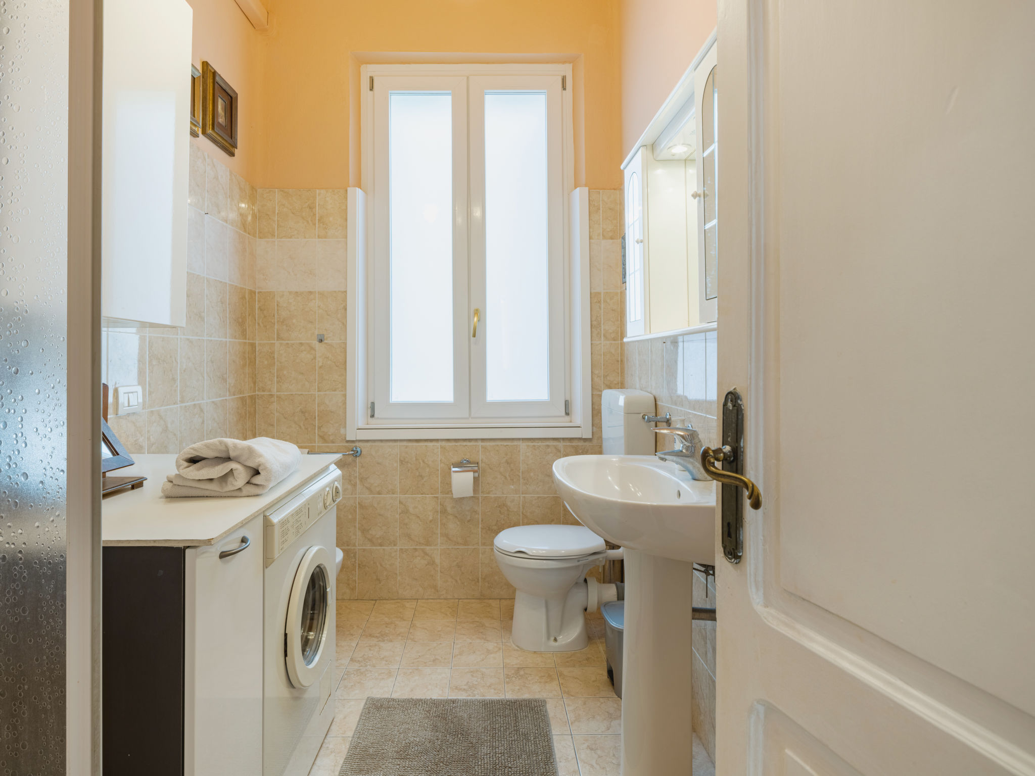 Appartement Ginevra – Salle de bains, photo 23 sur 43