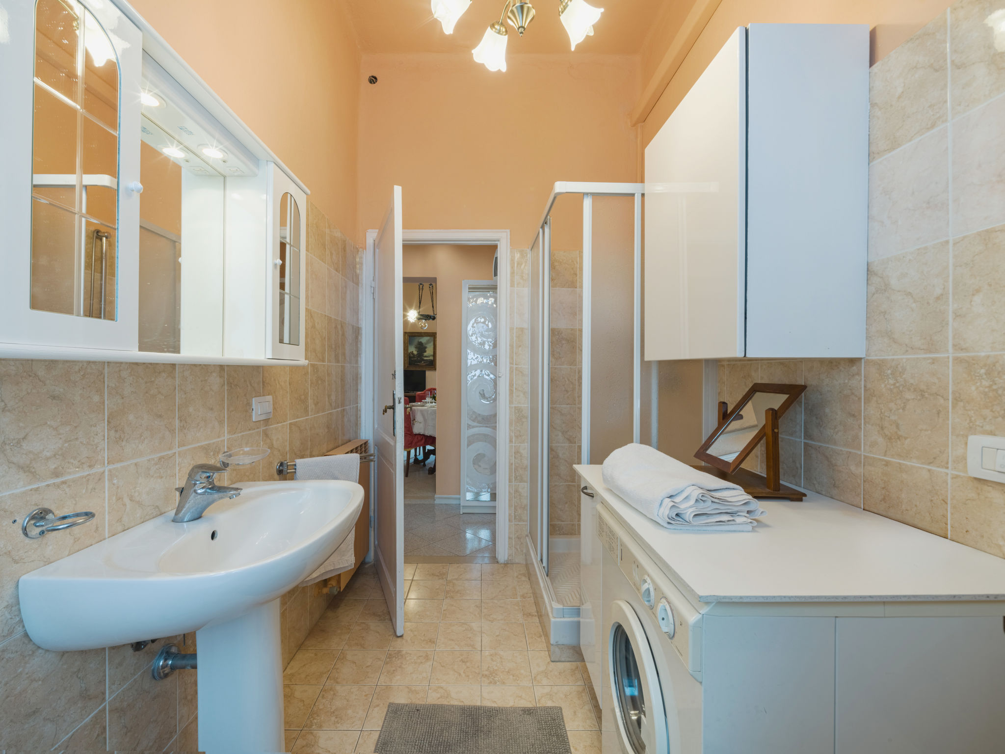 Appartement Ginevra – Salle de bains, photo 22 sur 43