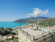 Come il sole all'improvviso: zeezichtappartement in Moneglia, Ligurië - thumbnail 4