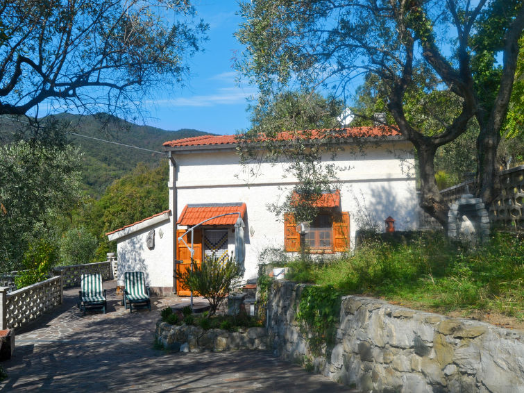Search and Stay destination Città Metropolitana di Genova, Liguria - Italy from AU$ 257. Casa Nueva