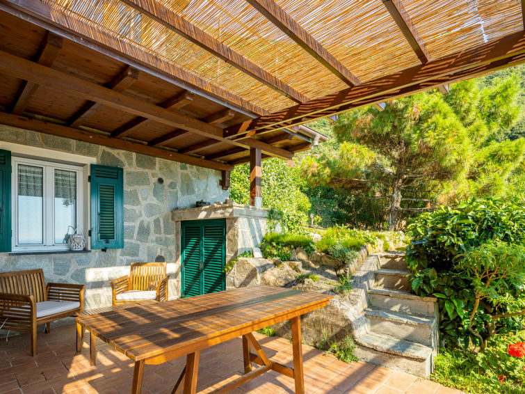Search and Stay destination Moneglia, Liguria - Italy from AU$ 442. Villa Monilia
