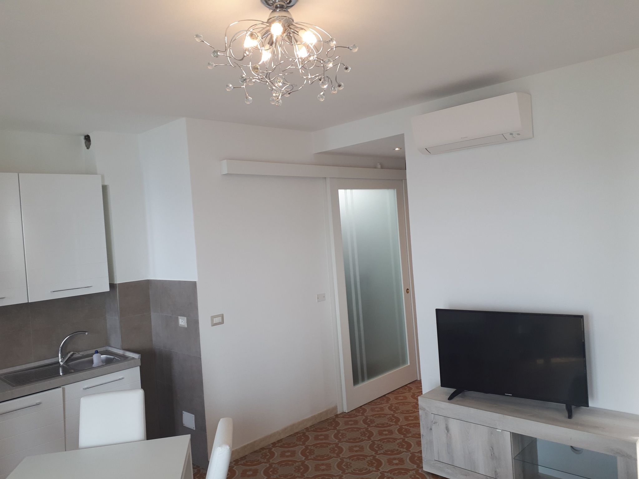 Herrlicher meerblick ,  Balkon Garten Swimmingpool-Binnen