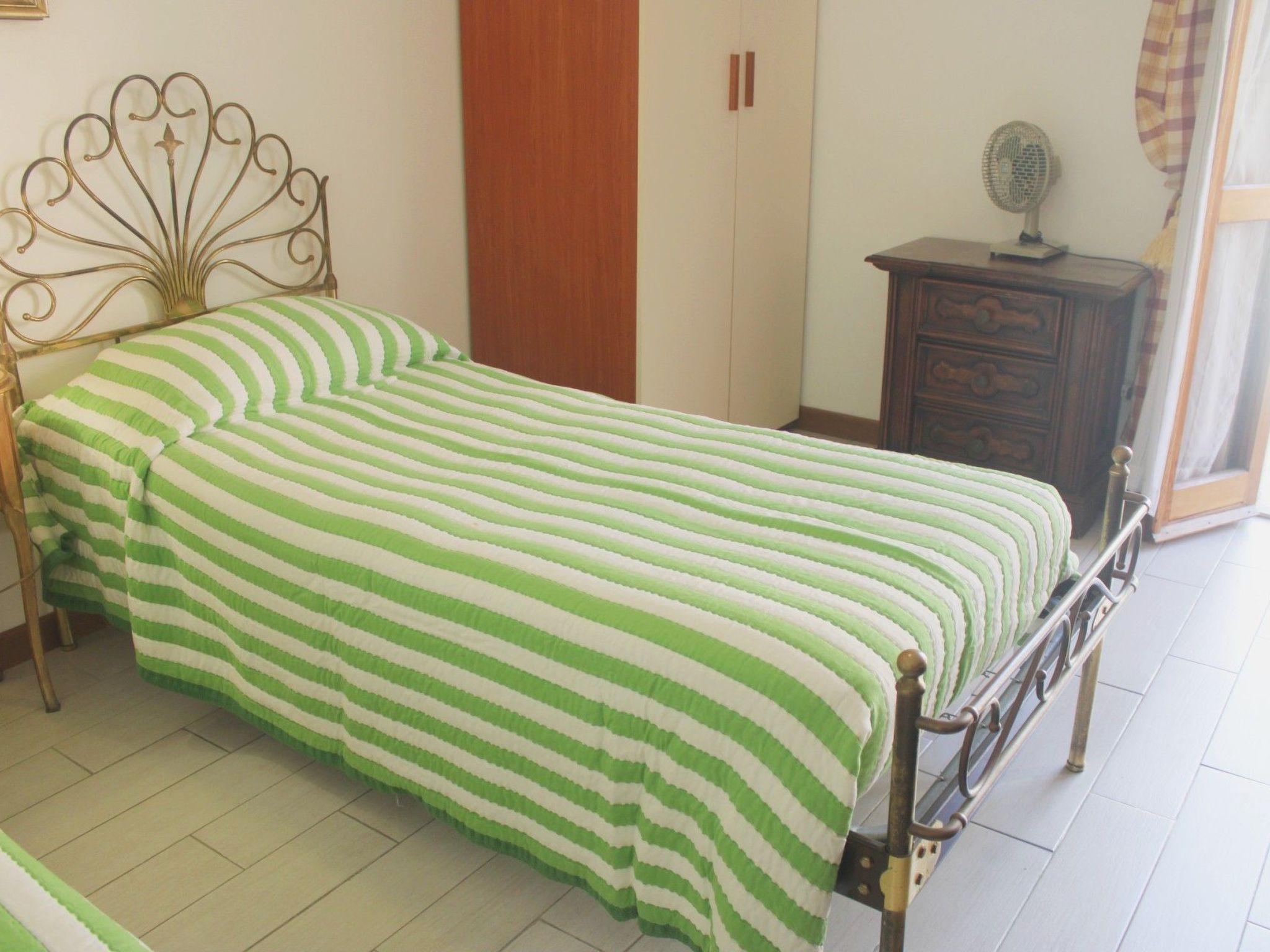 Sehr zentral mit Parkmöglichkeit-Inside