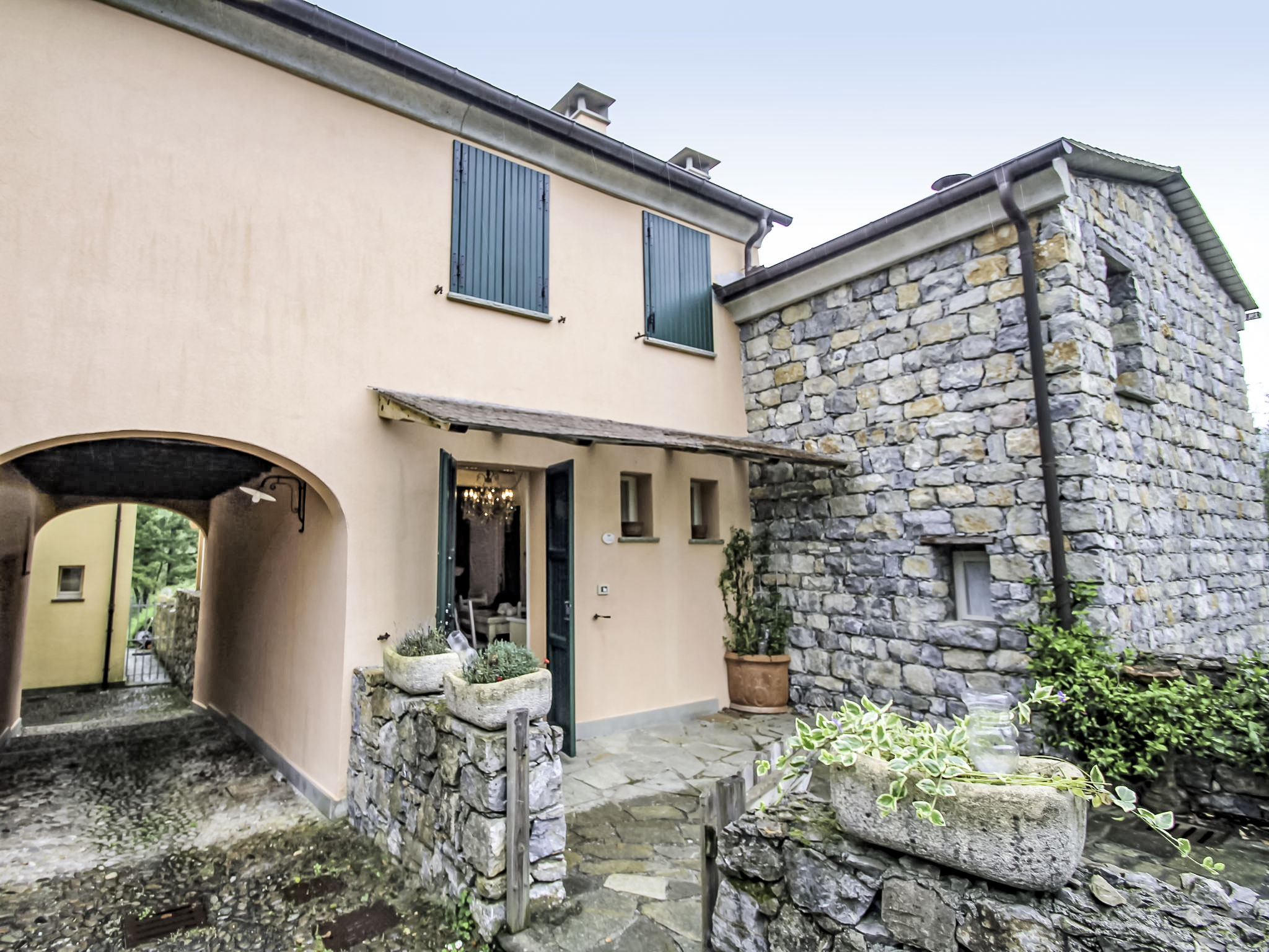 Casa Bianca-Outside