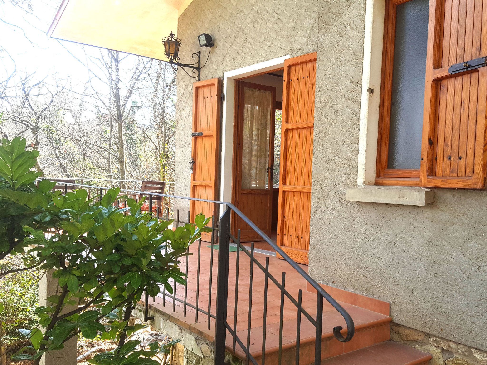 Haus inmitten der Natur mit Schwimmbad-Binnen