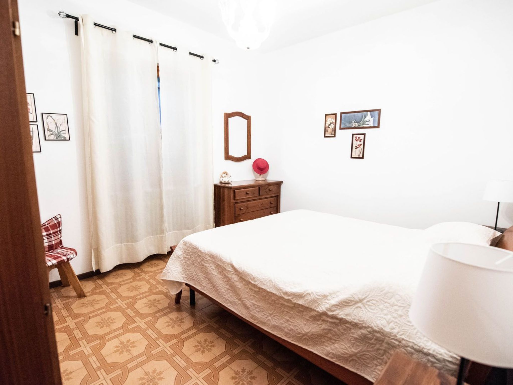 Haus inmitten der Natur mit Schwimmbad-Binnen