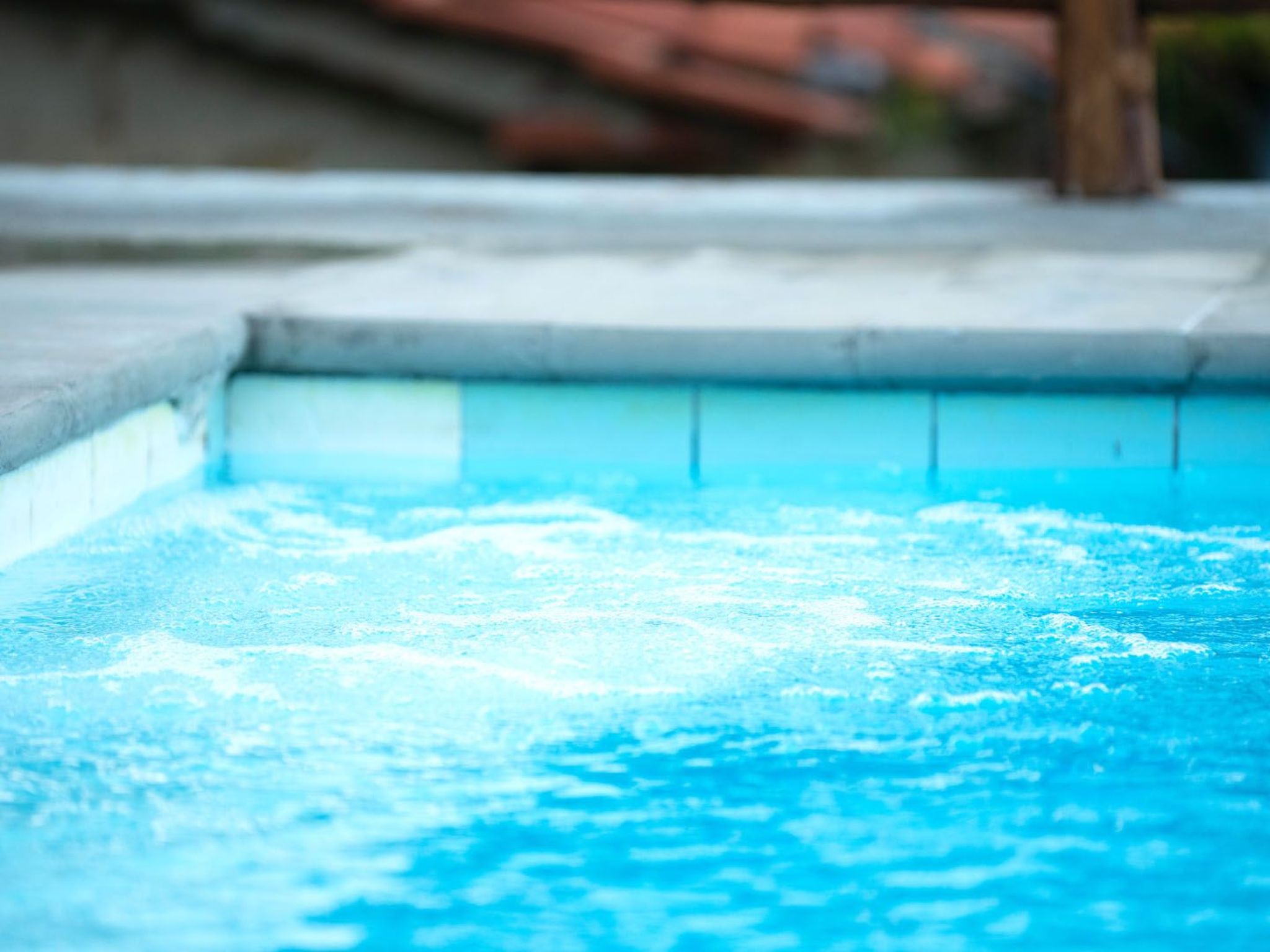 Haus inmitten der Natur mit Schwimmbad-Binnen