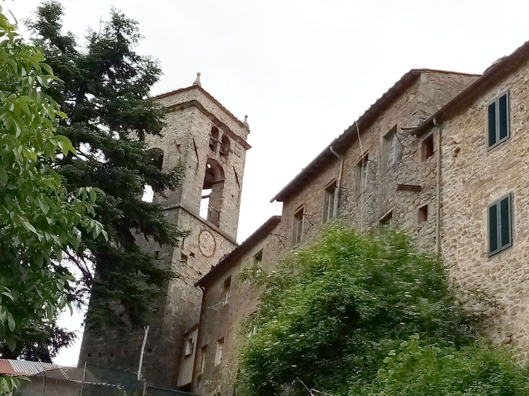 Haus inmitten der Natur mit Schwimmbad-Binnen