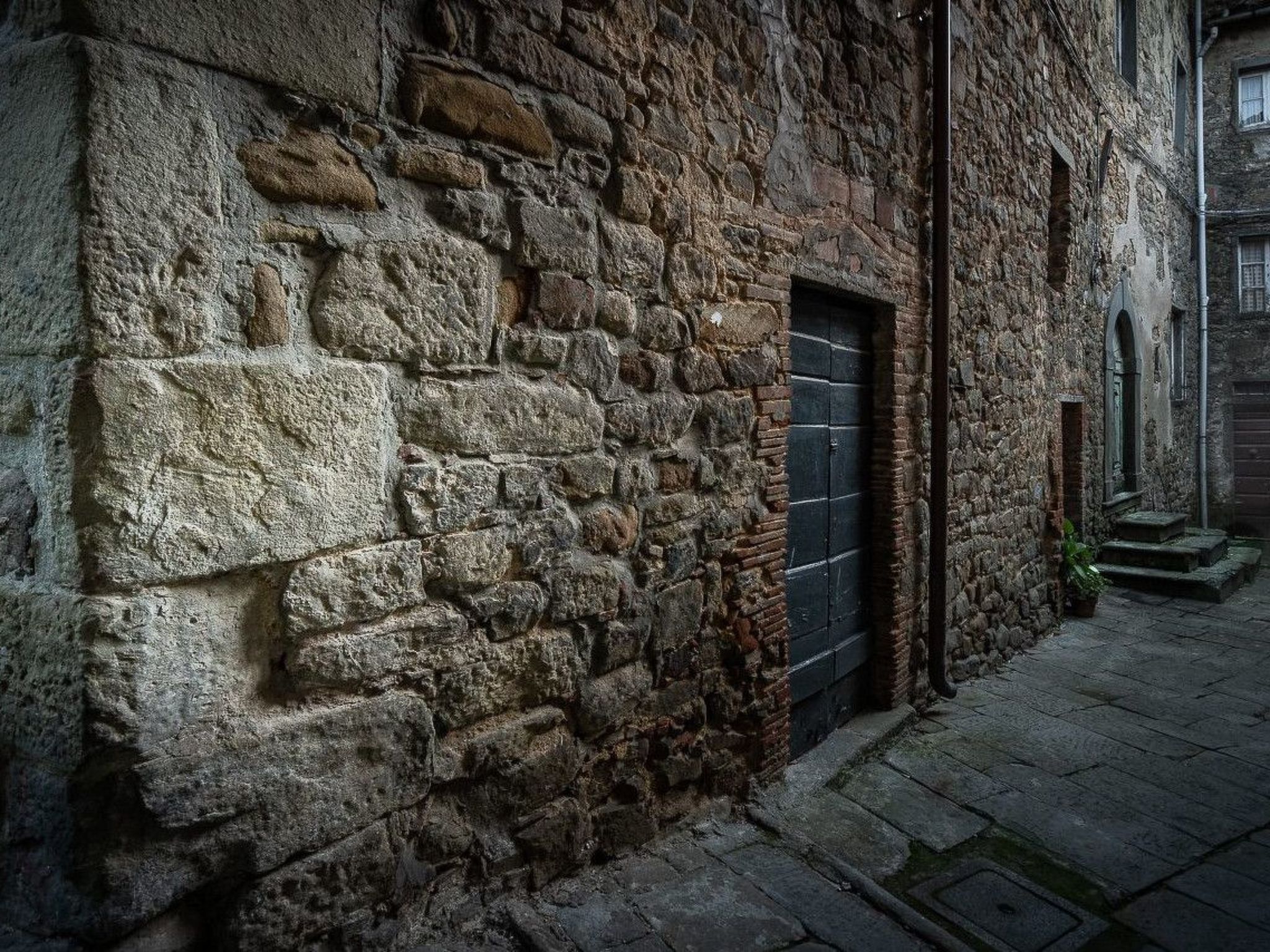 Haus inmitten der Natur mit Schwimmbad-Binnen
