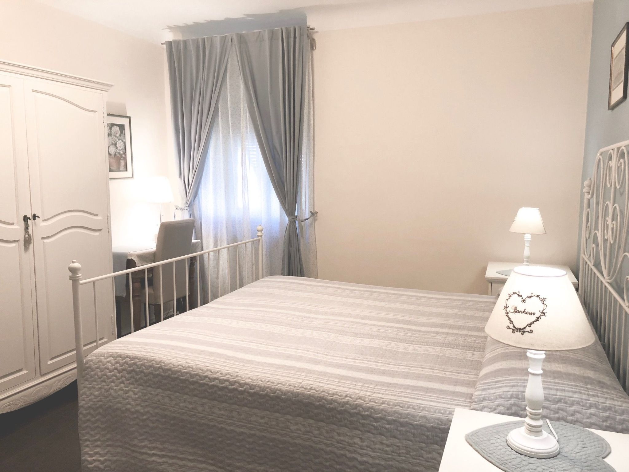 Wohnung mit großer privater Terrasse im Grünen-Binnen