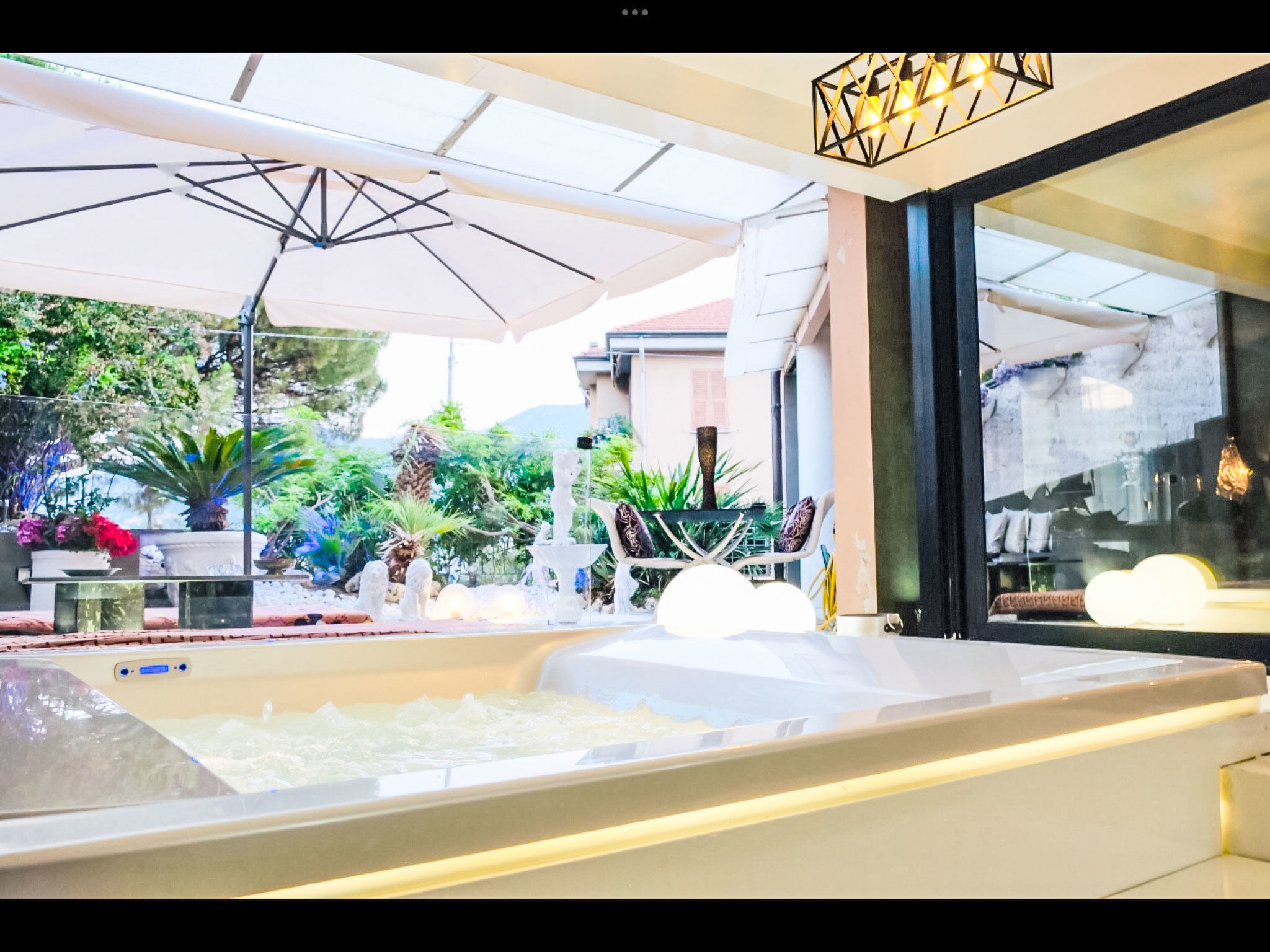 Last-Minute-Garten-Whirlpool der herrliche Lebensstil