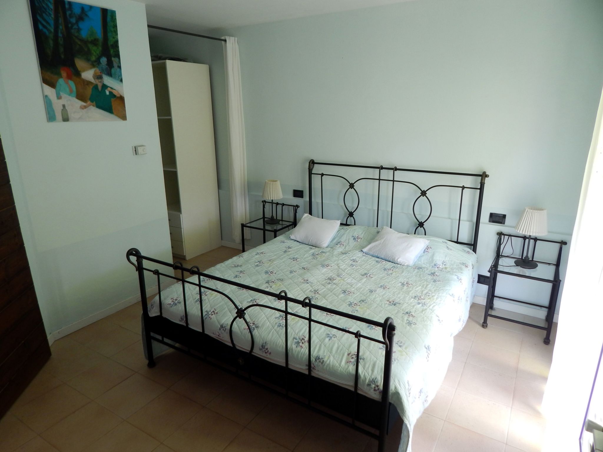 In mediterraner Kulisse-Inside